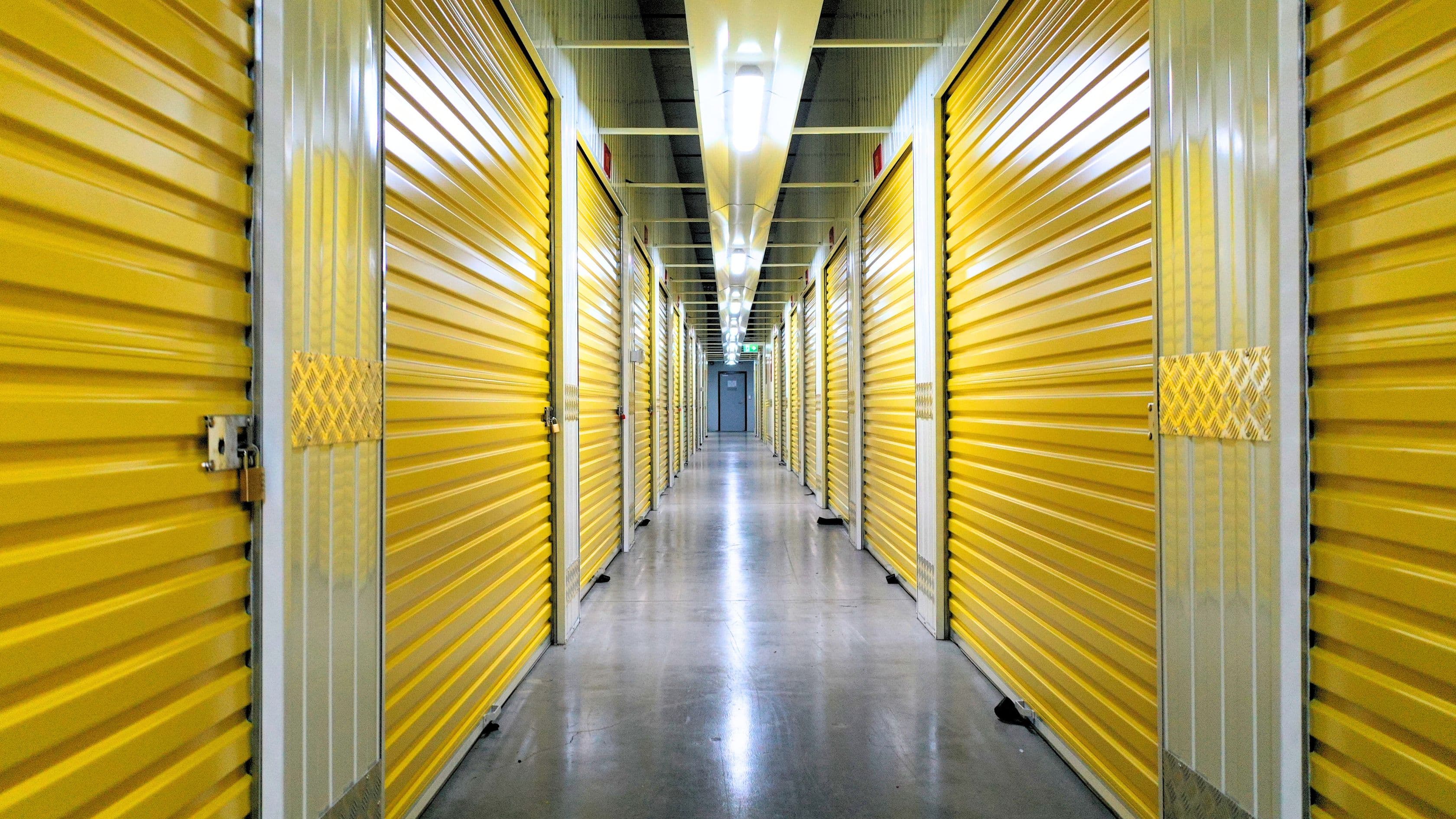 Revesby-Storage-StorHub-units-yellow.jpg