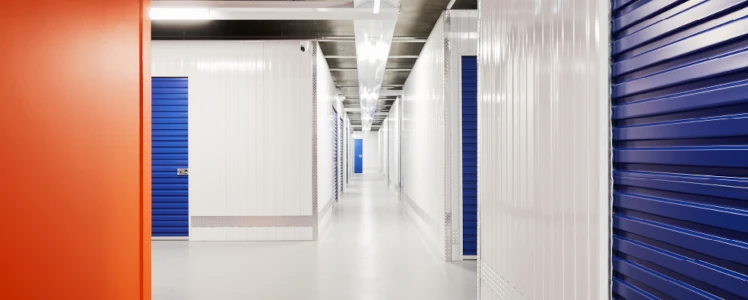 StorHub self storage units